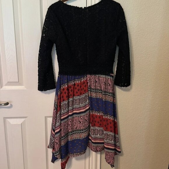 Miami Bohemian Style Dress with lace top Sz S - Picture 2 of 6